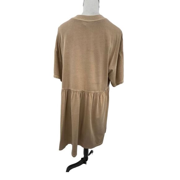 BP Lagoon look short sleeve ruffled waist area - Picture 2 of 11